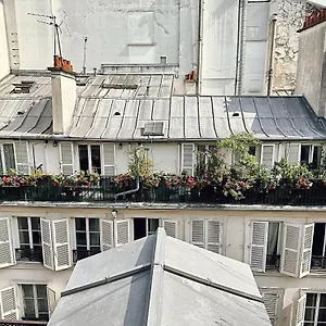 Soho Center/marais/pompidou/louvre Parigi